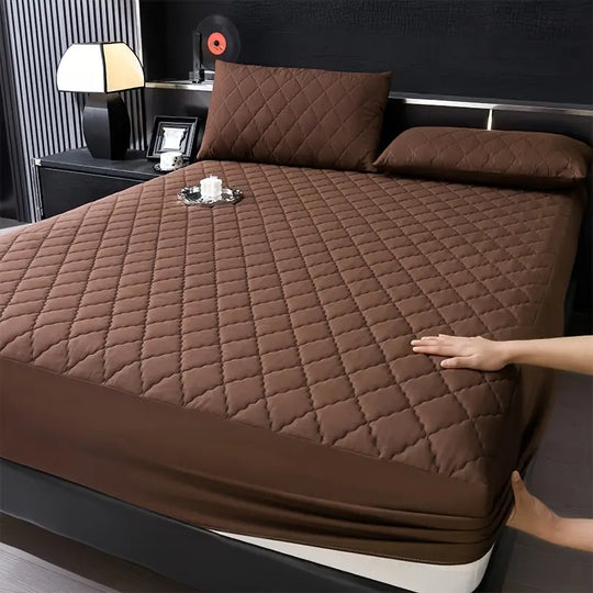 Polyester Fitted Sheet | Deep-Pocket Bedding for Home & Hotel