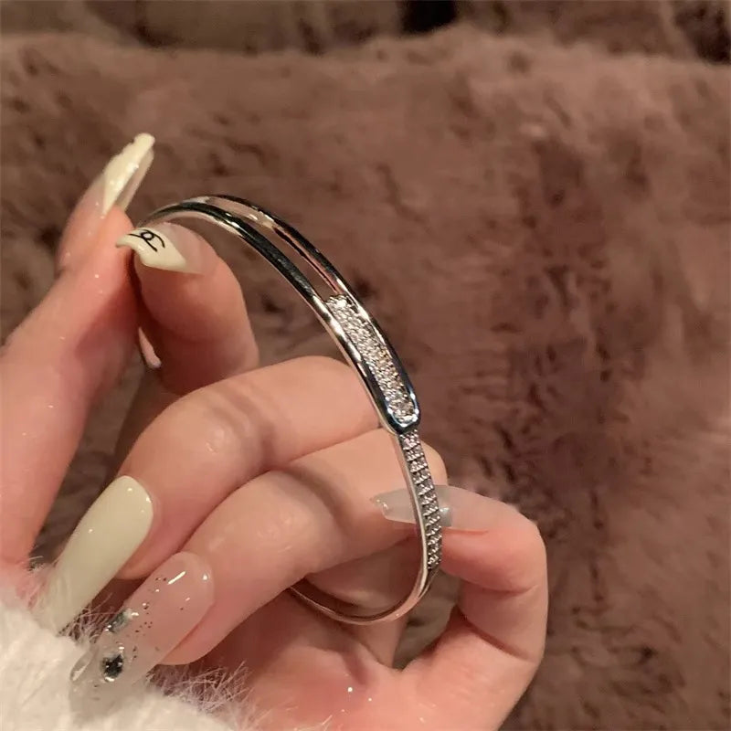 Open Armband van 925 Sterling Zilver met Zirkonia – Tijdloze Glans, Zonder Gedoe