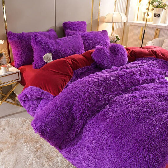 Sogni di peluche - 4 set di biancheria da letto in pile + cuscino a cuore