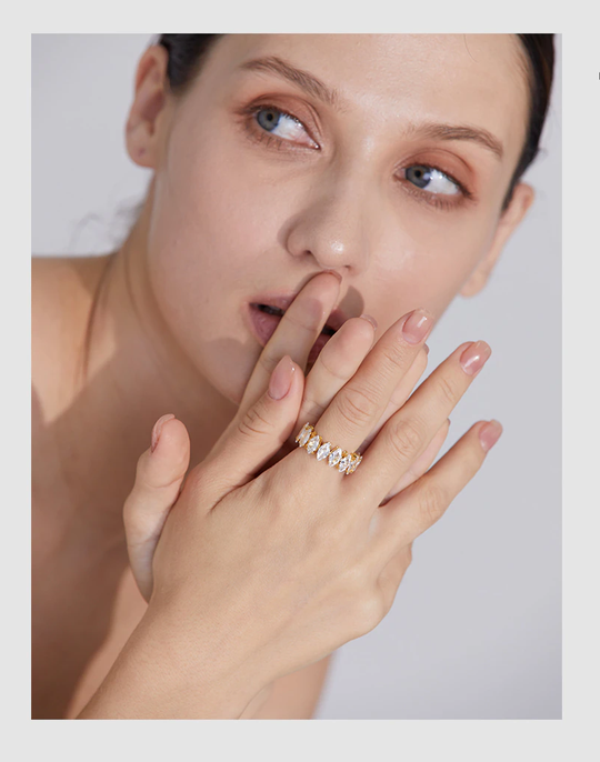 Anello di lusso lucido