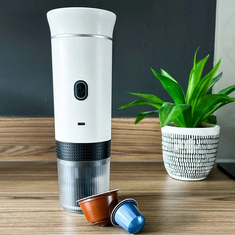 Koffiezetter Draadloos – To-Go Beker met Één Knop