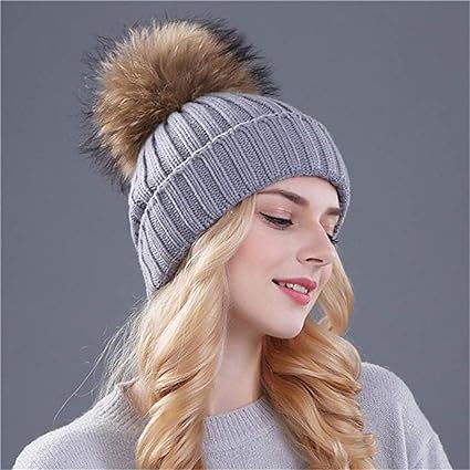 Wintermuts Gebreid – met Pompon van Kunstbont