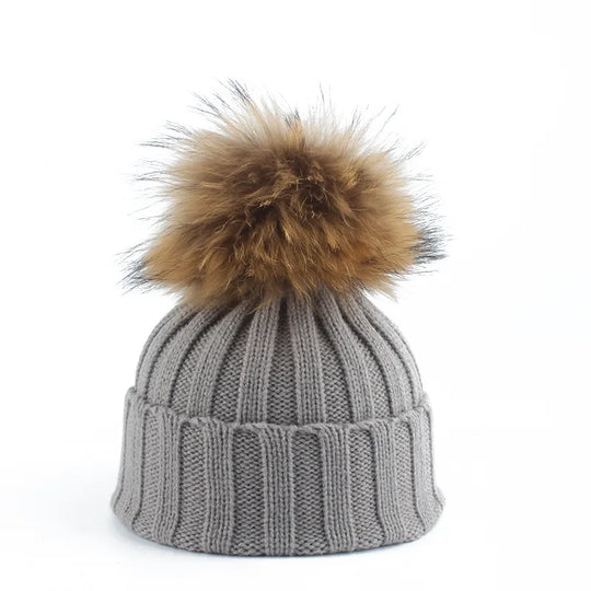 Wintermuts Gebreid – met Pompon van Kunstbont